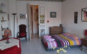 Chez Brigitte Guesthouse